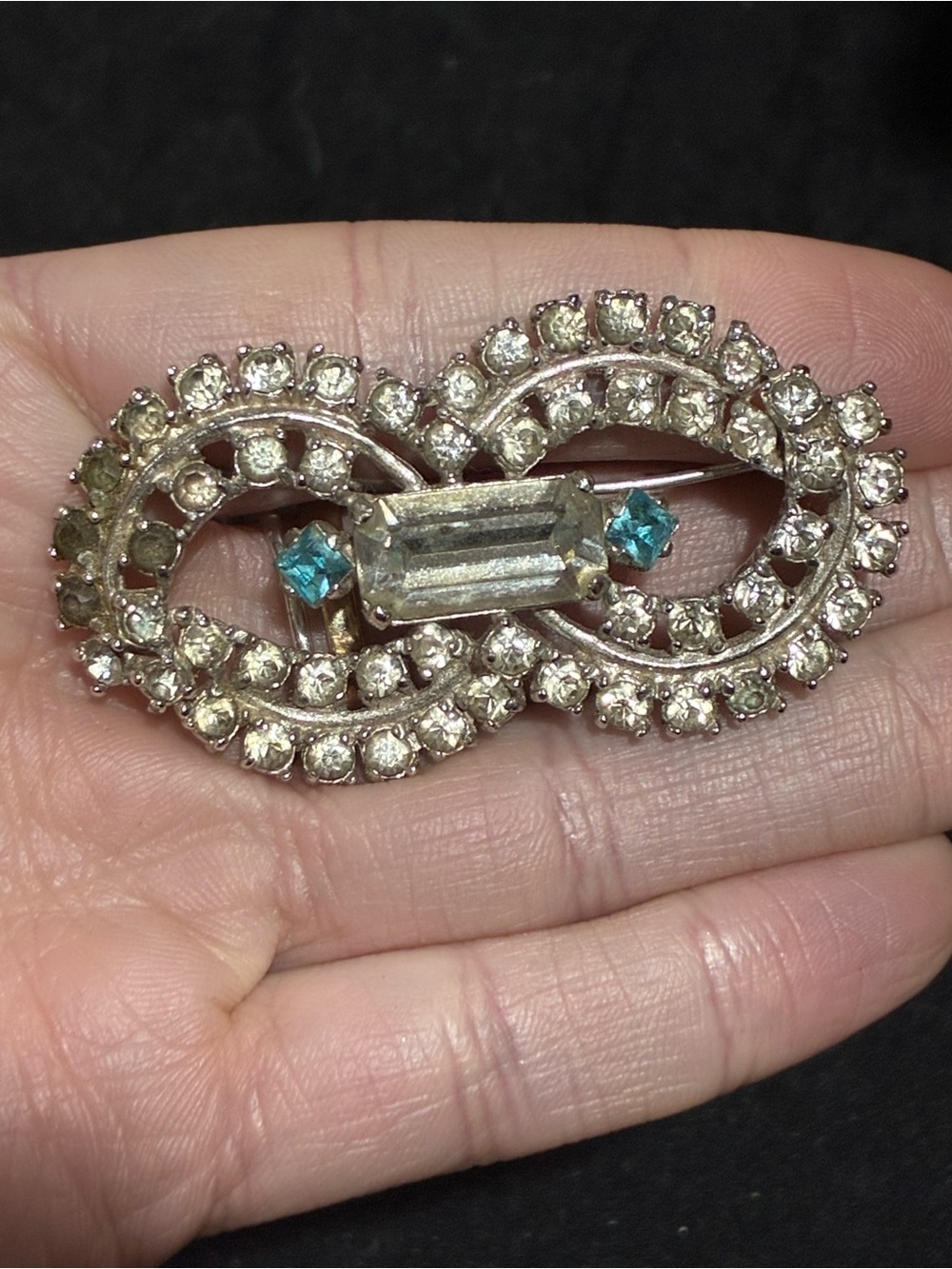 Vintage Rhinestone Jewelry Bundle - Picture 4 of 8